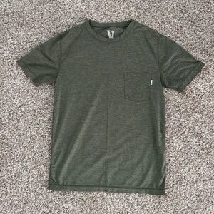 VUORI | tradewind performance tee